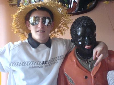 Ness et son pote